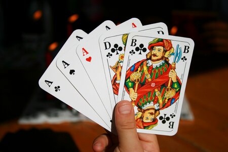 Full house cards card game
