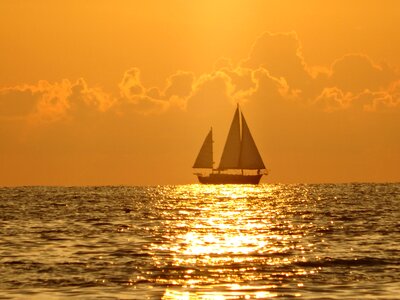 Sunset mar beach