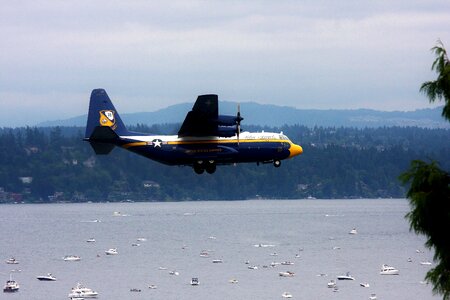 Aircraft bellevue sea fair
