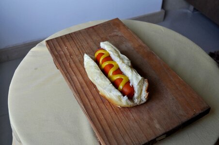 Mustard sandwich sausage