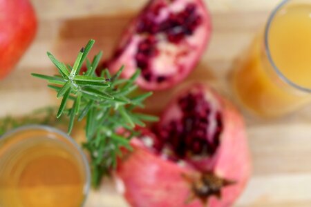 Antioxidant fruit cocktail herb