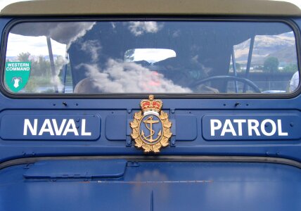 Military vehicle canadian