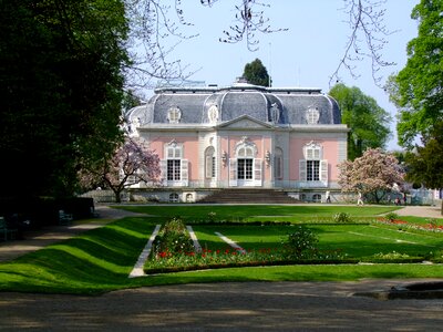Attractive rococo schlossgarten
