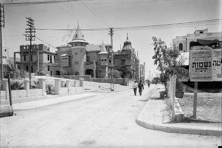 Nahalat Binyamin Street in 1936 in Tel-Aviv, Israel photo