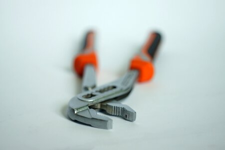 Caliper plumber key