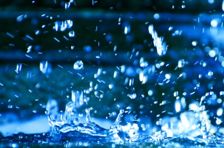 Pouring photo clear