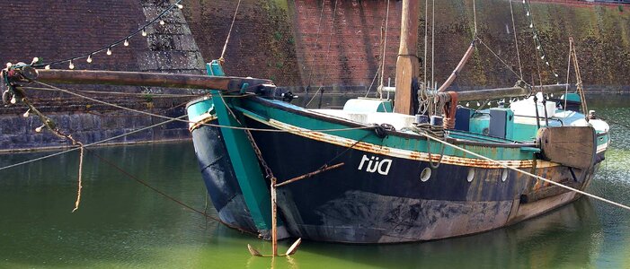 Anchor boat metal photo