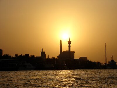 Building minaret sea photo