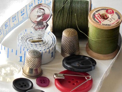 Thread tailor sew