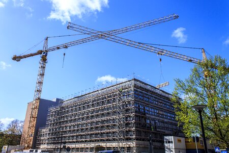 Build site lift loads