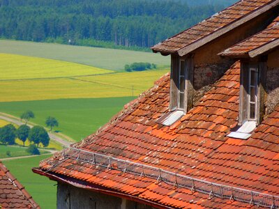 Housetop roofing red