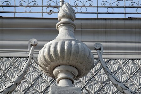 Art cast iron roof
