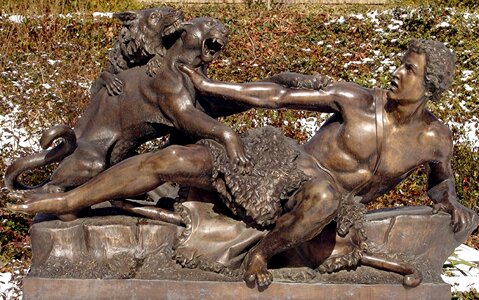 Sculpture art copper