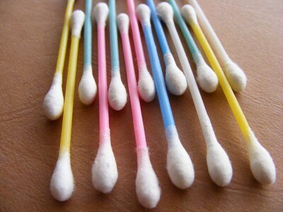 Cotton ear stick