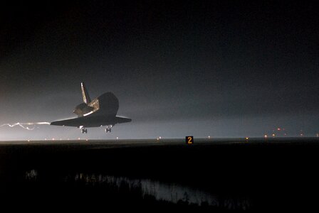 Space Shuttle Endeavour Touchdown