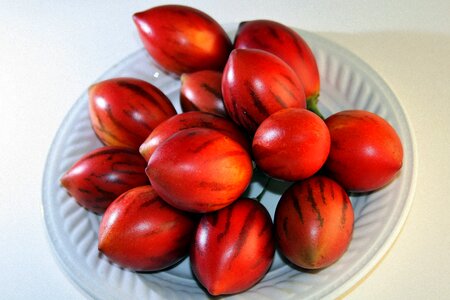Ripe oval pointy