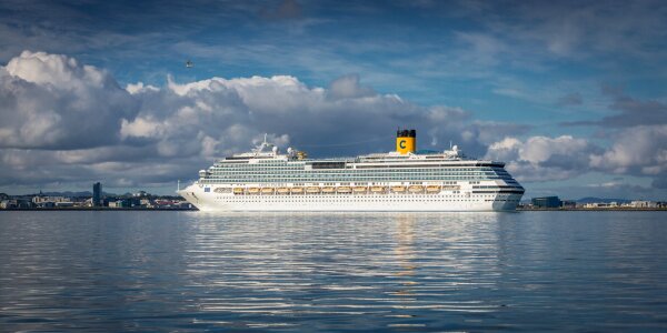 Costa Concordia cruise ship photo