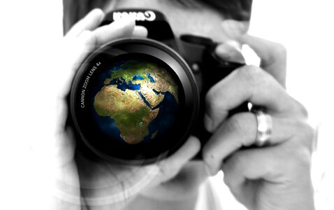 Lens earth globe photo