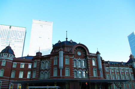 10 Tokyo Station photo