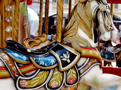 Carousel mechanism ride photo