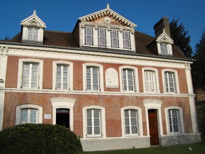 Facade France building photo