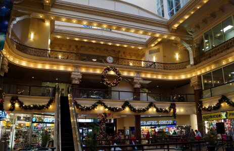 City eating mall