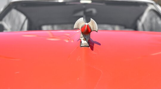 Symbol windshield vehicle photo