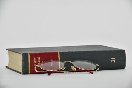 Book english eyeglasses