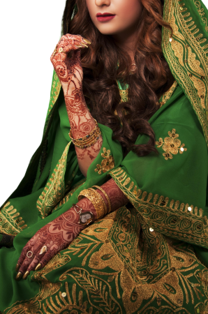 Indian Mehndi Design with Traditional Clothing