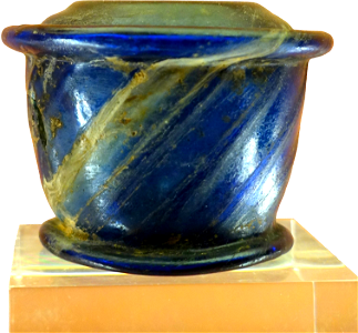 Glassware unidentified probably ancient museo nacional de artes decorativas madr