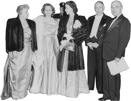 L To R Bess Truman Margaret Truman Mrs Max Truitt Daughter Of Alben Barkley Vice Original