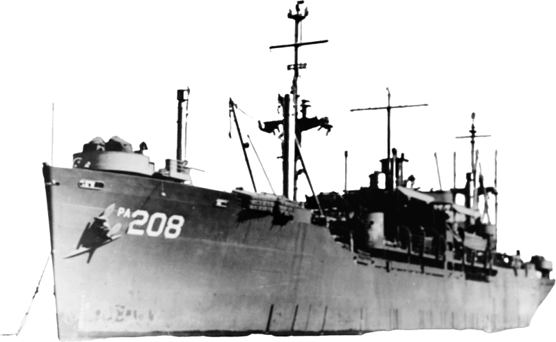 USS Talladega Apa 208 at Anchor Circa in 1945 Nh 74306