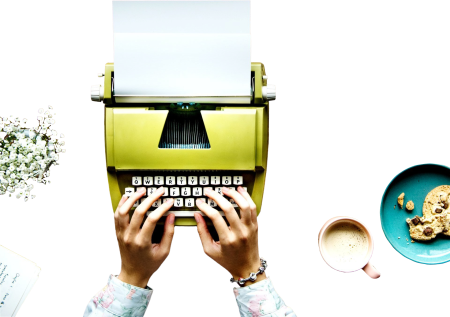 Hands on a typewriter