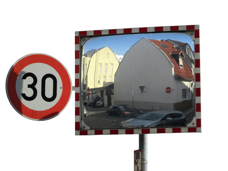 Traffic mirror