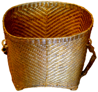 Basket with headstrap si la vietnam museum of ethnology hanoi vietnam dsc03130 p