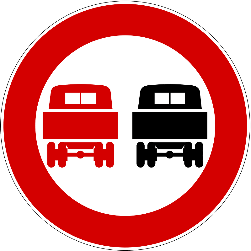 Fig. 32 a - Divieto di sorpasso fra gli autotreni - 1959