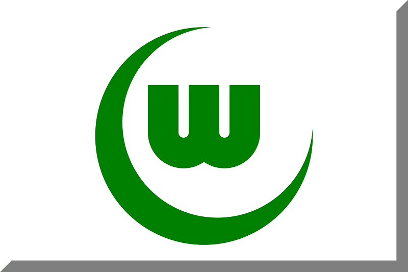 600px letter W HEX-008000 on White and HEX-008000 crescent