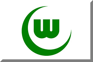 600px letter W HEX-008000 on White and HEX-008000 crescent