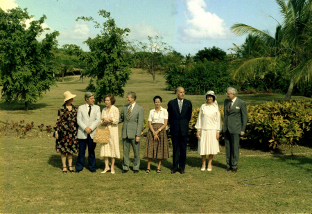 Jimmy Carter and leaders of Western Europe, Helmut Schmidt, Giscard d'Estaing and James Callaghan pose with their wives while meeting in Guadeloupe.