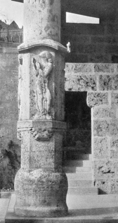 Erlöserkirche Stuttgart, Hauptportal, Säule, 1, 1908