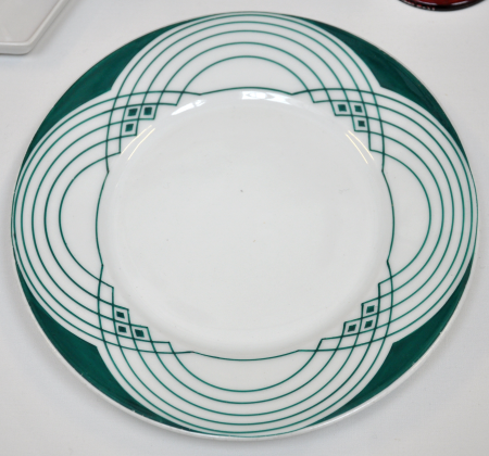 Peter Behrens Porcelain plate linear pattern 1901 BM, Peter Behrens