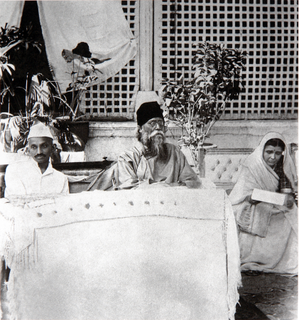 Gandhi and Tagore 1920, Rabindranath Tagore