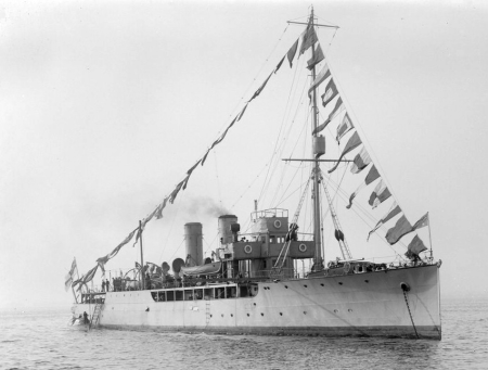 HMAS Geranium SLV AllanGreen m, Allan C. Green, between 1920 and 1935