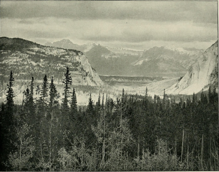The web of empire - a diary of the imperial tour of their Royal Highnesses the Duke and Duchess of Cornwall and York in 1901 (1902) (14577535639), 1902