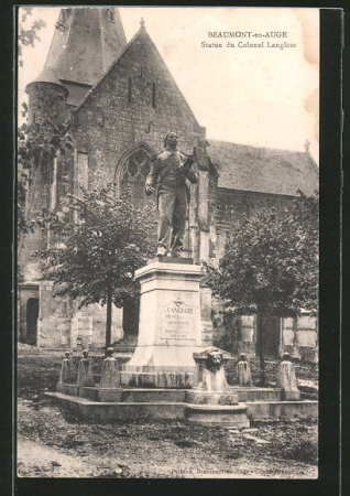 Beaumont en auge statue de Langlois, Jean-Charles Langlois