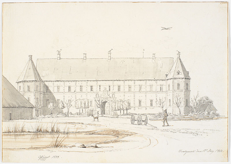 Woergaard's entire front page with two corner pillars, seen from the road to the driveway by the gate, Martinus Rørbye, 17 May 1833