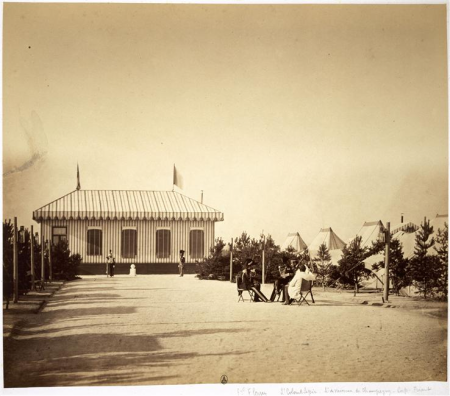 Camp of Châlons: General Fleury, Lieutenant-Colonel Lepic, Lieutenant of the ship de Champagny (Camille de Nompère de Champagny), Captain Friant in front of the imperial pavilion., Gustave Le Gray, 1857