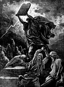 035 Exodus 32 v19 Moses breaks the Tables of the Law