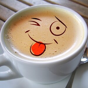 Café au lait smile laugh. Free illustration for personal and commercial use.