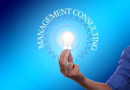 Gear management management consultancy. Free illustration for personal and commercial use.